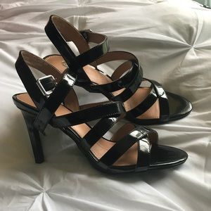 New in Box Dressbarn "Jill" stiletto heels, size 8